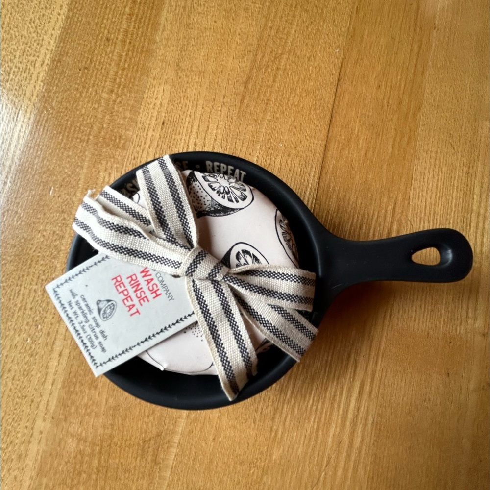 Ceramic Soap Dish with Citrus Soap